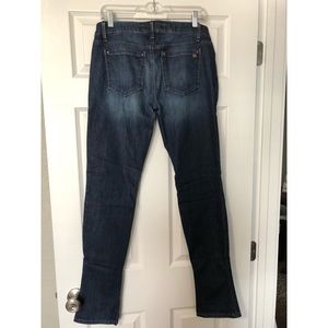 Joe’s Jeans “Chelsea” Skinny Jean - Size 28